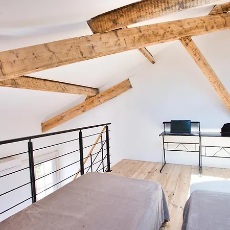 Le Belvedere Du Vieux Port Plages Centre Et Gare A Pied Saint-Raphael (Var)