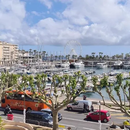 Beaches, Tgv Train, Port & Town Centre 5-Min Walk, Sea View, Balcony, Air Conditionning, Wi-Fi 公寓 Saint-Raphaël