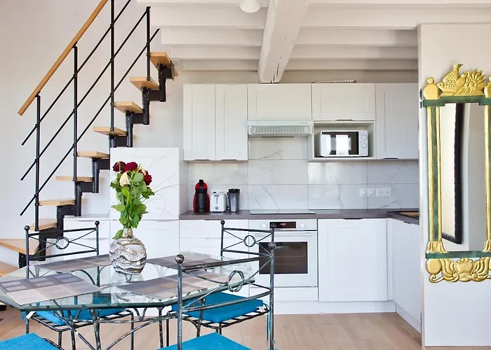 Le Belvedere Du Vieux Port Plages Centre Et Gare A Pied Appartement Saint-Raphaël